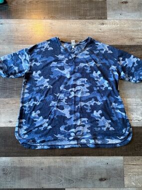 Catherines 2X Blue Camo Pullover Sweatshirt Plus Size Lounge Top
